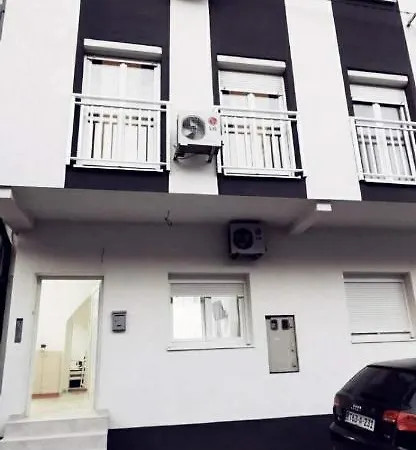 Apartman Square *